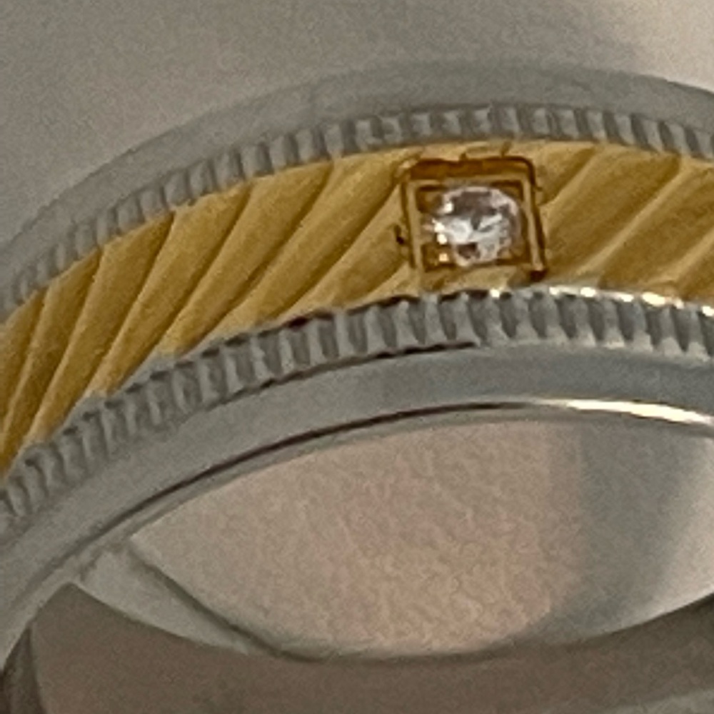 NWOT Men’s Edforce Gold Silver CZ Stainless Steel Ring - Picture 3 of 5